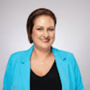 Meet your Posher, Michaela